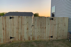 privacy-wood-fence-best-choice-4-fencing-Charlotte-fence-builder-1