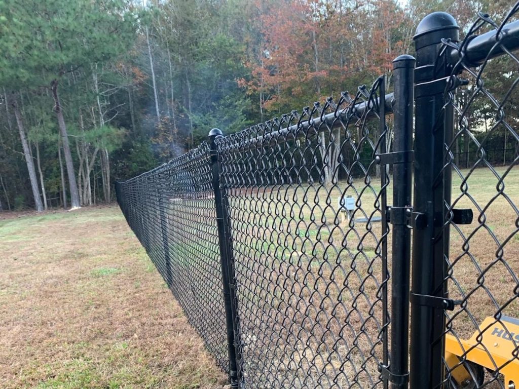 Chain link fence builder in charlotte NC